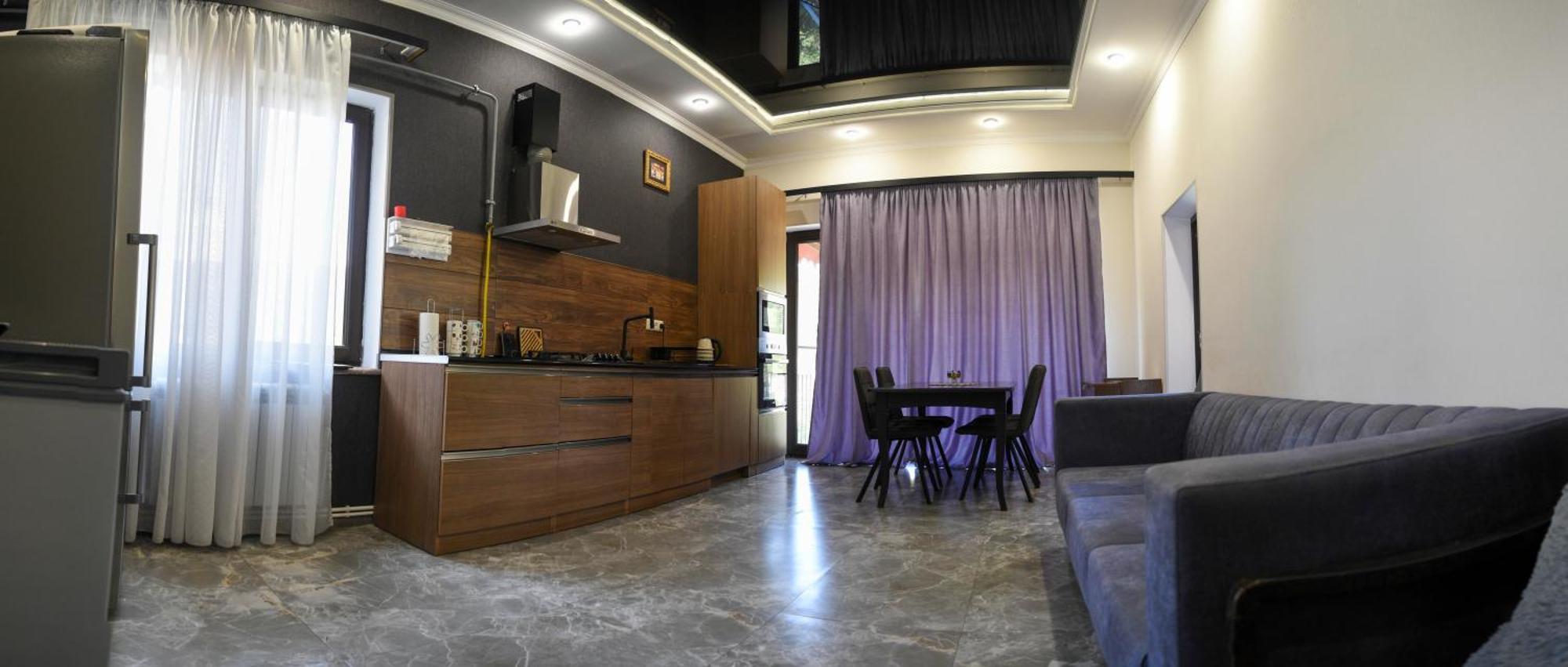 Dom Adonis Hotel Dilisan Kültér fotó
