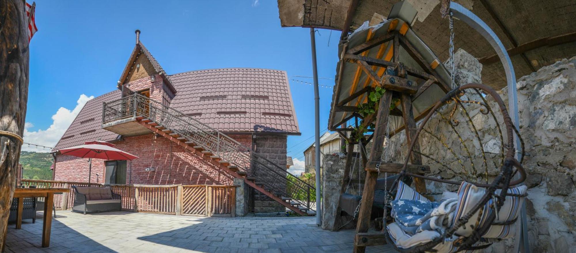 Dom Adonis Hotel Dilisan Kültér fotó